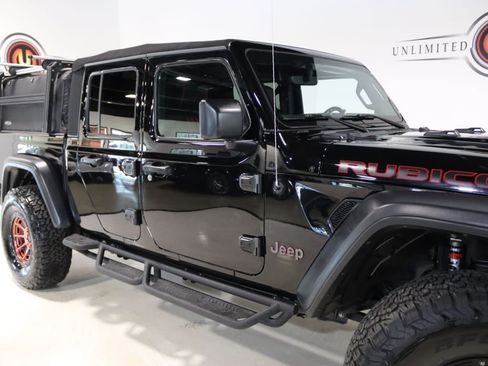 Used 2021 Jeep Gladiator Rubicon w/ Dual Top Group AWD/4WD image 96