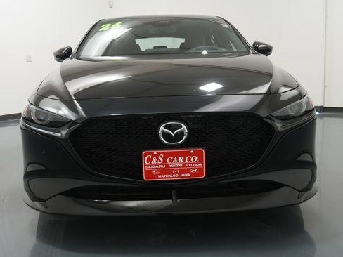 New 2026 MAZDA MAZDA3 Hatchback w/Premium Plus Pkg AWD/4WD image 2