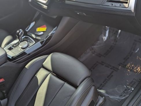 Used 2023 BMW X3 sDrive30i image 4