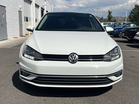 Used 2019 Volkswagen Golf SE FWD image 2