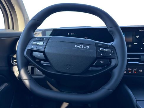 New 2026 Kia Sportage EX w/ EX Panoramic Sunroof Package image 12