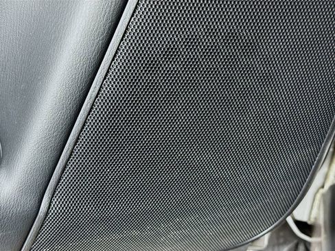 Used 2012 INFINITI QX56 w/ Deluxe Touring Pkg image 24