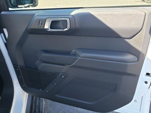 New 2025 Ford Bronco Outer Banks w/ Sasquatch Package image 20