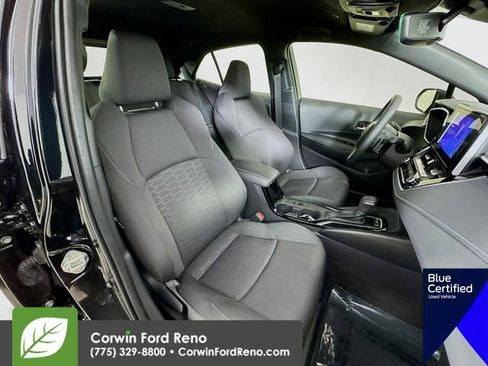 Used 2025 Toyota Corolla SE image 29