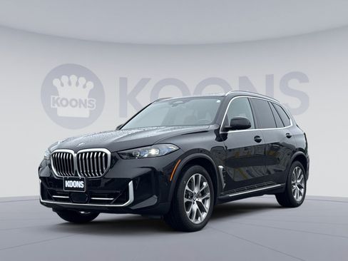 Used 2025 BMW X5 xDrive40i AWD/4WD image 1