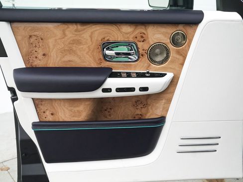 New 2026 Rolls-Royce Phantom Sedan image 27