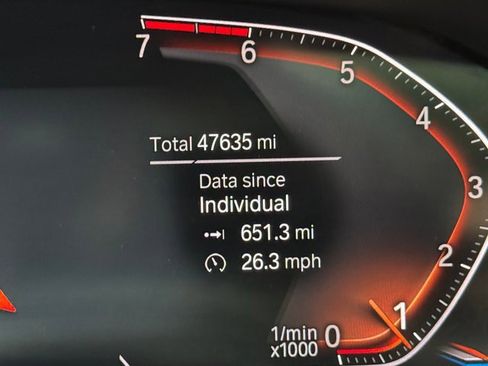 Used 2020 BMW 330i xDrive Sedan w/ Premium Package image 16