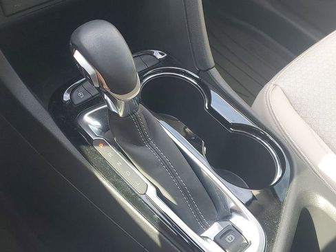 Used 2022 Buick Encore GX Select image 29