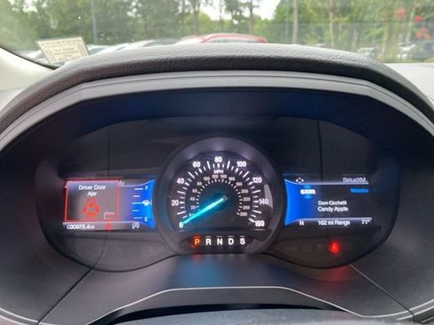 Used 2024 Ford Edge SEL AWD/4WD image 29