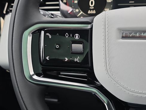 New 2026 Land Rover Range Rover Sport SE AWD/4WD image 17