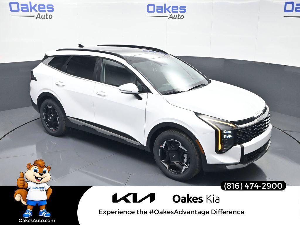 Certified 2026 Kia Sportage EX w/ EX Panorama Roof Package FWD image 46