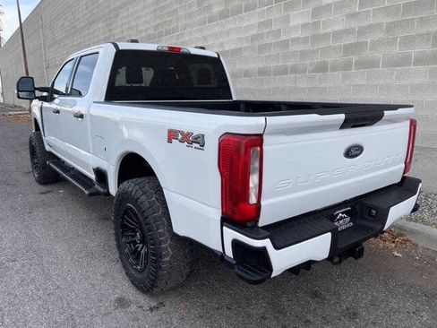 Used 2024 Ford F250 XLT w/ FX4 Off-Road Package image 32