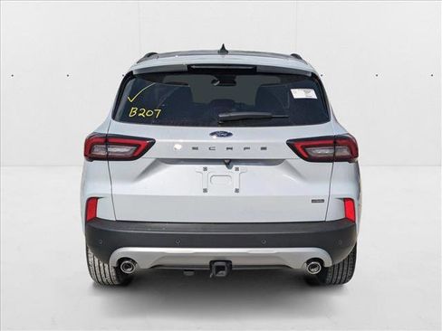 New 2025 Ford Escape SE w/ PHEV Premium Package image 7