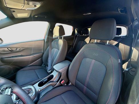 Used 2022 Hyundai Kona N Line image 12