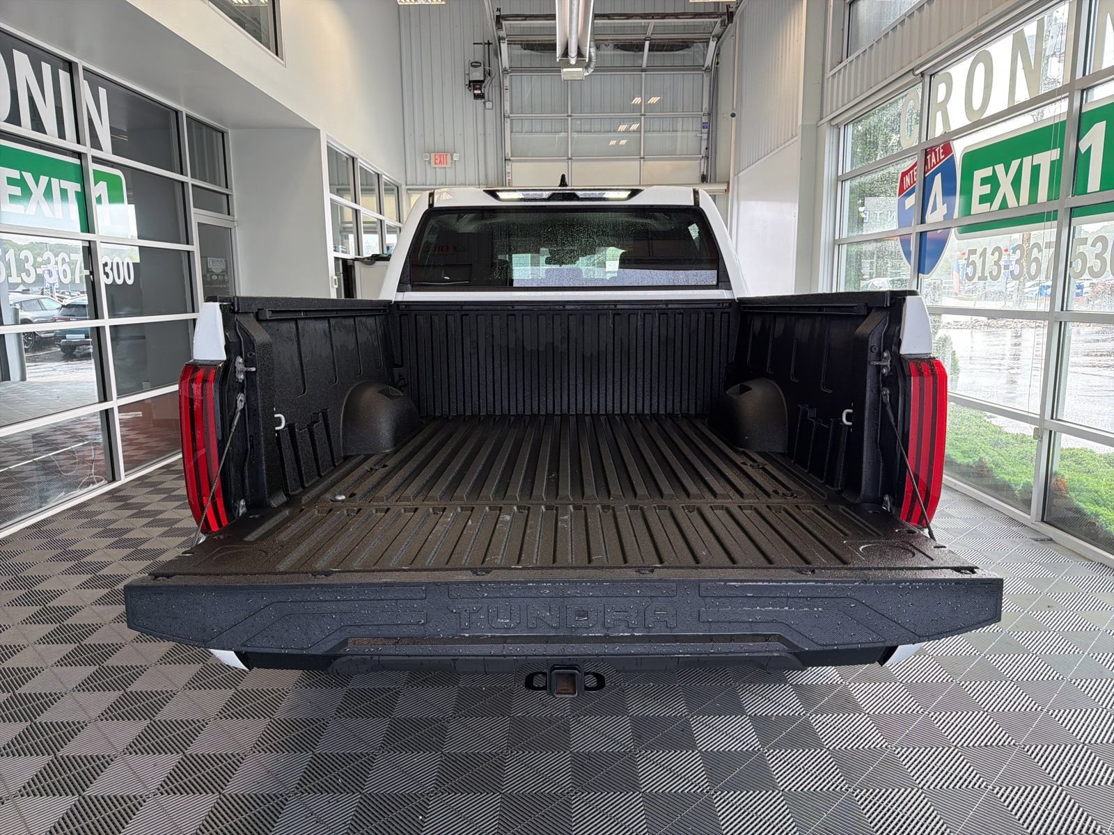 Used 2023 Toyota Tundra SR5 w/ SR5 Premium Package RWD image 7