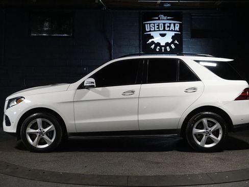 Used 2018 Mercedes-Benz GLE 350 4MATIC image 2