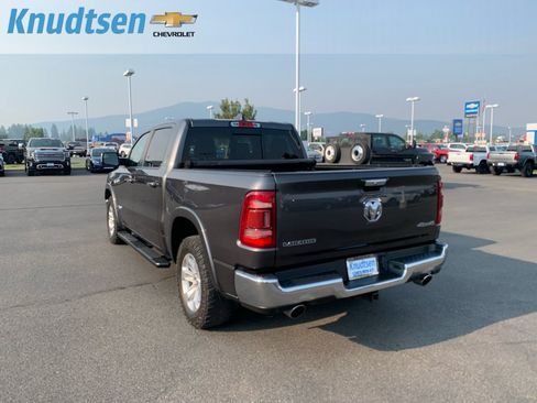 Used 2021 RAM 1500 Laramie AWD/4WD image 5