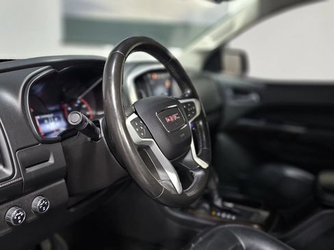 Used 2016 GMC Canyon SLT w/ Driver Alert Package AWD/4WD image 10