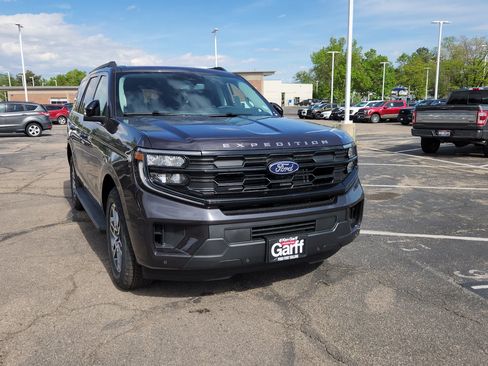 New 2026 Ford Expedition Active AWD/4WD image 20