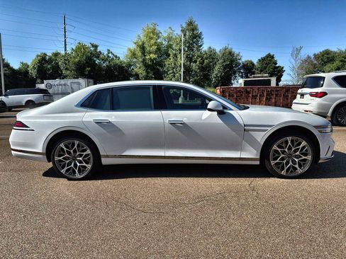 Used 2026 Genesis G90 3.5T AWD/4WD image 10