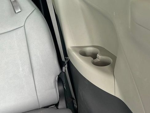 Used 2024 Toyota Sienna XLE w/ XLE Plus Package AWD/4WD image 40