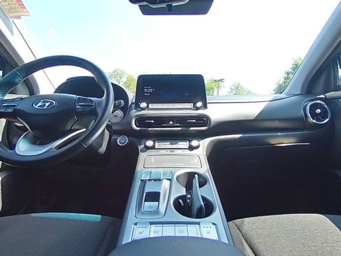 Certified 2023 Hyundai Kona SEL FWD image 30