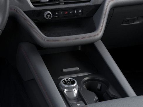 New 2025 Ford Explorer Active image 15