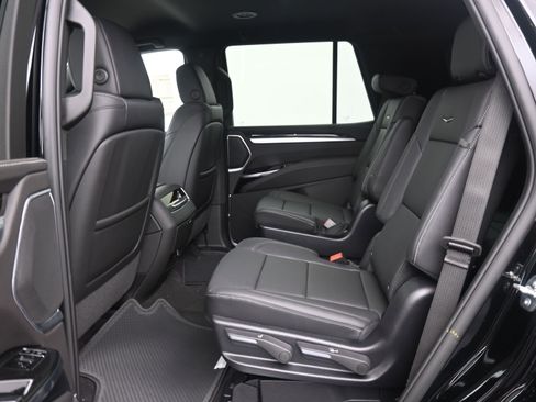 New 2026 Cadillac Escalade 4WD w/ LPO, Floor Liner Package image 9