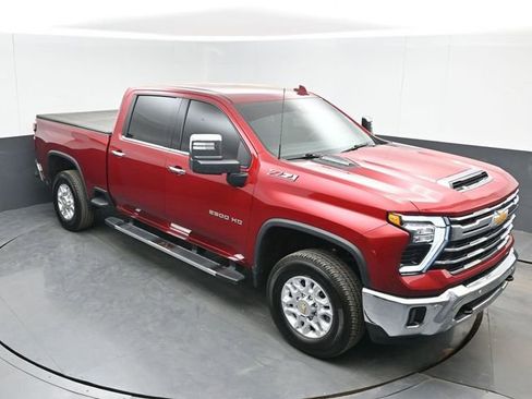 Used 2025 Chevrolet Silverado 2500 LTZ w/ LTZ Convenience Package AWD/4WD image 33