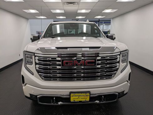 Used 2023 GMC Sierra 1500 Denali w/ Technology Package image 2