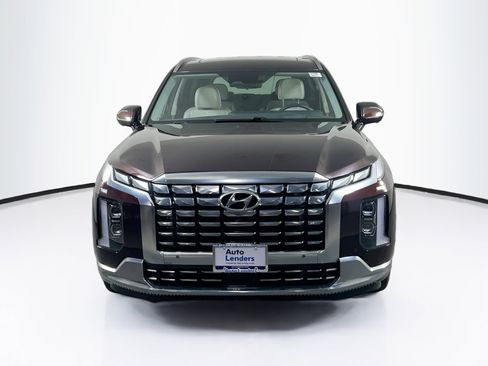 Used 2023 Hyundai Palisade Calligraphy w/ Winter Package AWD/4WD image 2