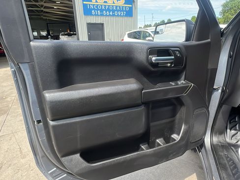 Used 2021 Chevrolet Silverado 1500 W/T w/ WT Convenience Package AWD/4WD image 10