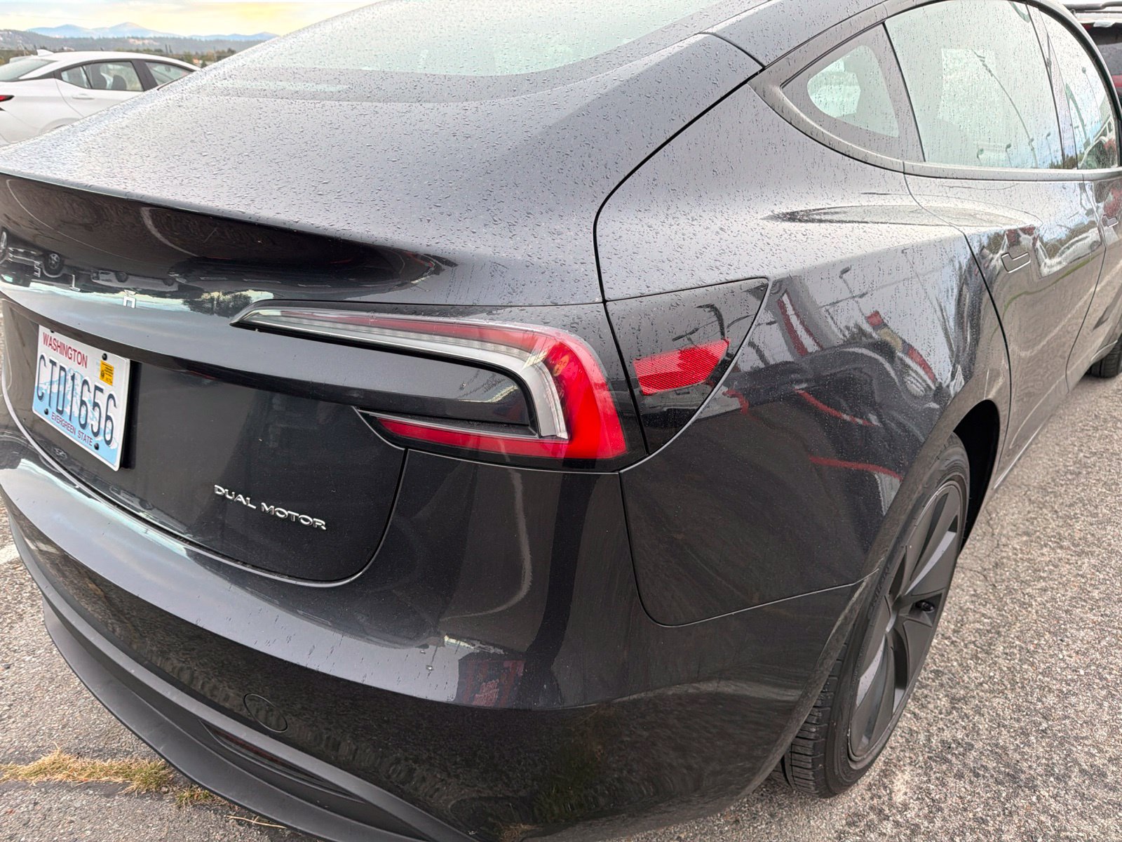 Used 2025 Tesla Model 3 Long Range AWD/4WD image 5