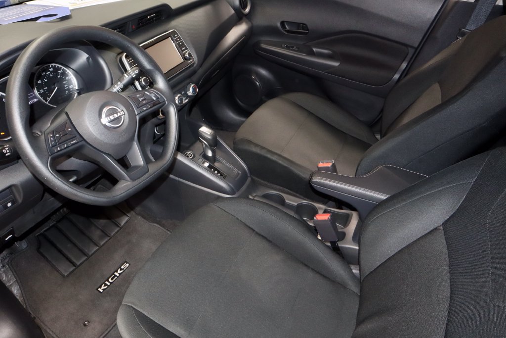 Used 2024 Nissan Kicks S FWD image 22
