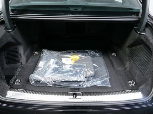 New 2026 Audi A8 L 3.0T image 29