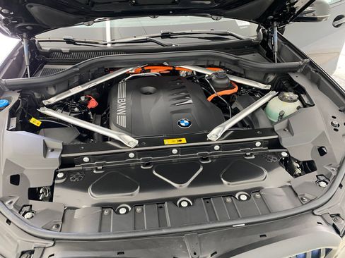New 2026 BMW X5 xDrive50e w/ M Sport Package image 33
