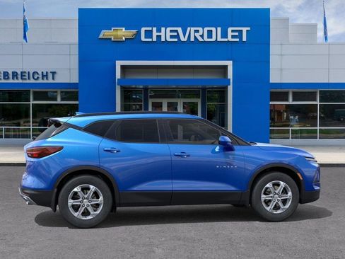 New 2026 Chevrolet Blazer LT w/ Convenience Package FWD image 5
