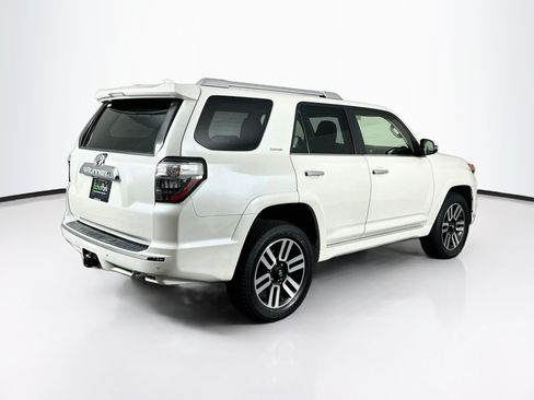 Used 2017 Toyota 4Runner Limited AWD/4WD image 9