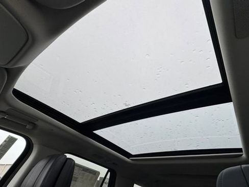 New 2025 Lincoln Navigator L Reserve image 36