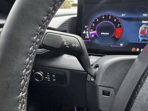 Used 2025 Ford Mustang GT RWD image 29