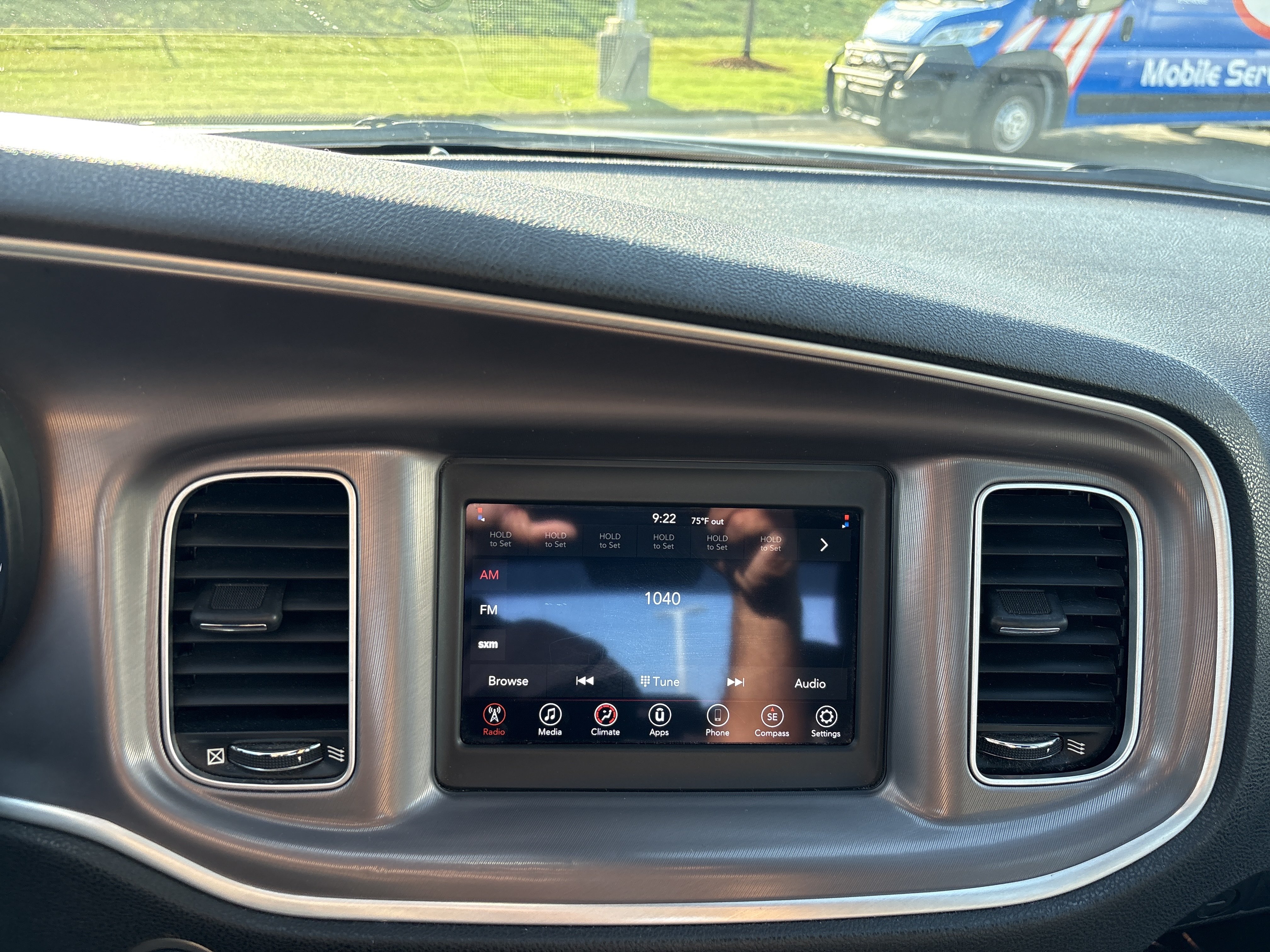 Used 2022 Dodge Charger SXT RWD image 28