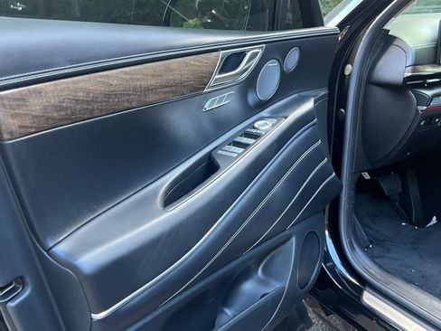 Used 2025 Genesis GV80 3.5T Advanced AWD/4WD image 5