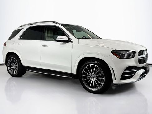 Used 2022 Mercedes-Benz GLE 350 4MATIC image 3