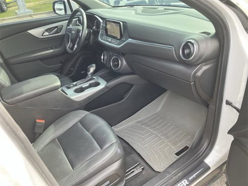 Used 2022 Chevrolet Blazer LT w/ Sound & Technology Package image 36