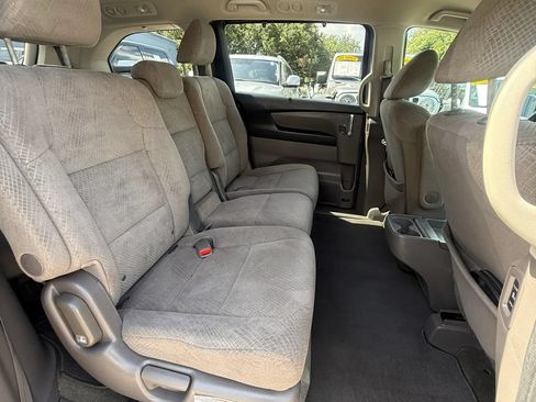 Used 2016 Honda Odyssey SE image 18