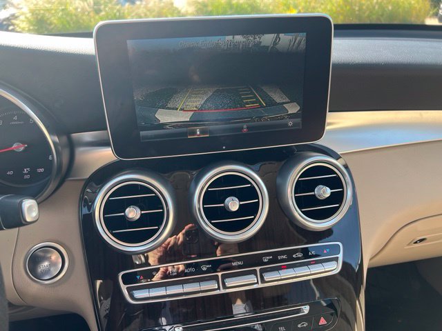 Used 2017 Mercedes-Benz GLC 300 4MATIC image 12
