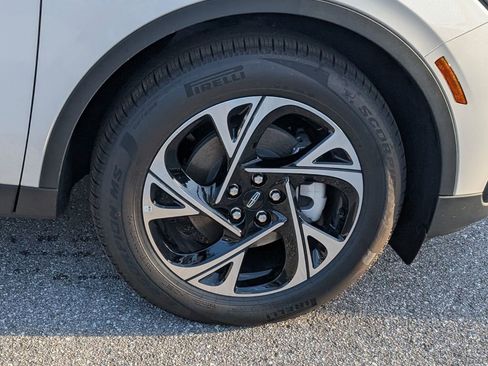 New 2026 Lincoln Nautilus Premier w/ Jet Appearance Package image 9