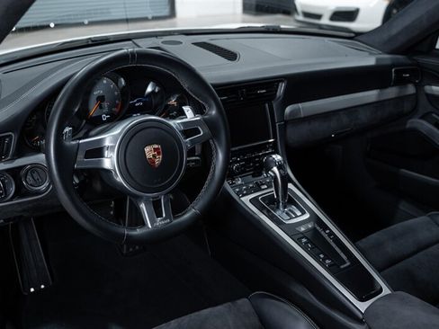 Used 2015 Porsche 911 GT3 RWD image 45