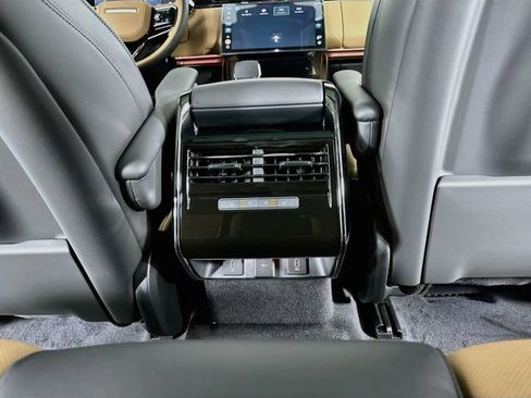 New 2026 Land Rover Range Rover Sport Dynamic SE AWD/4WD image 24
