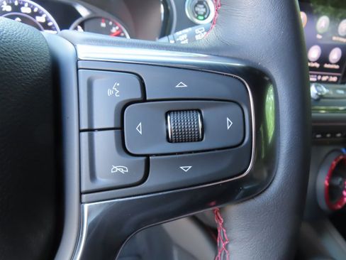 Used 2022 Chevrolet Blazer RS w/ Enhanced Convenience Package image 28